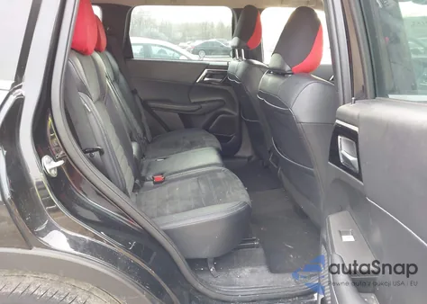 2022 Mitsubishi Outlander Black Edition 2Wd/Se 2.5 2Wd/Se Launch Edition 2Wd из США, поврежденный, VIN JA4J3UA80NZ084082